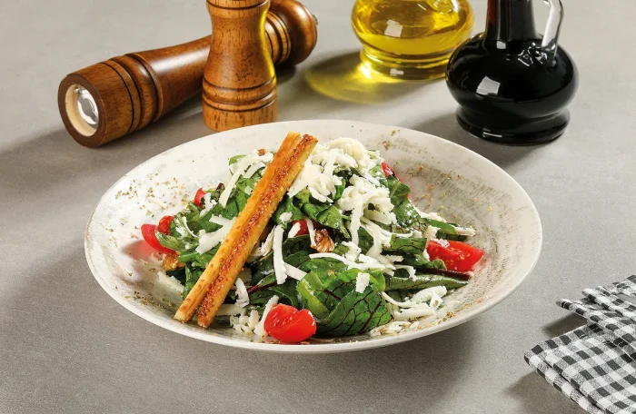 Peynirli Roka Salata